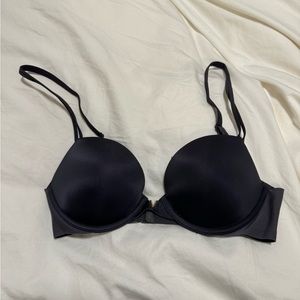 Victoria’s Secret Dark Gray Push-up Bra - Size 32C